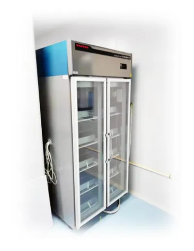 Care este rolul factorilor de creștere în monitorizarea creșterii coloniilor?